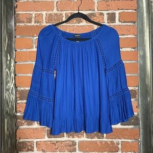 Women’s INC Blue Top Petite Small